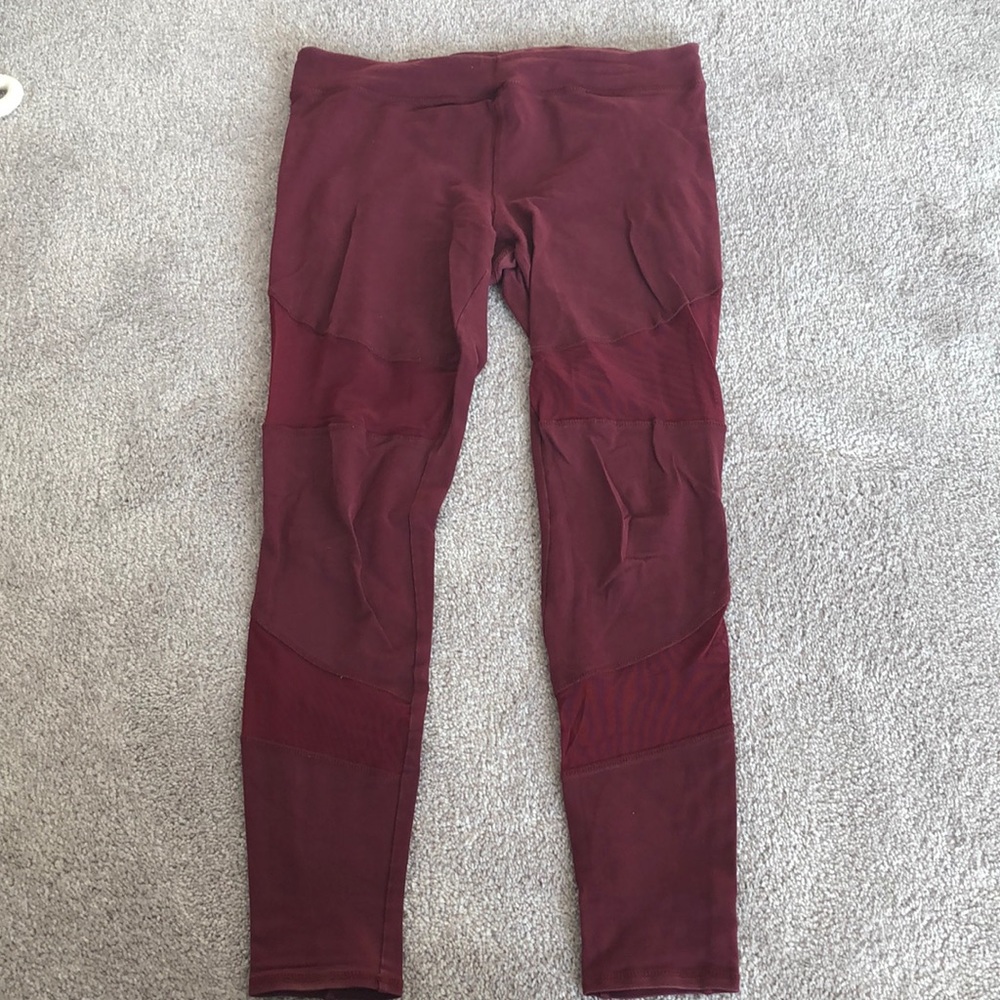 Maroon mesh cut-out leggings